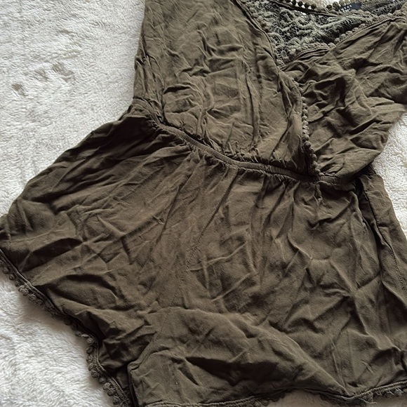 Streetwear Society Green Lace Trim Romper Size Small | Boho | Adjustable Straps| - Picture 4 of 8